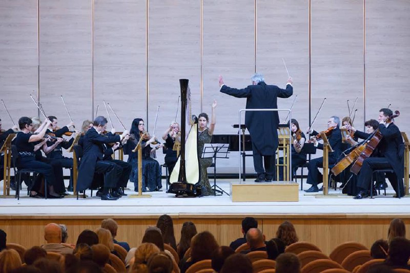 Концерт "Арфові барви" у Харківській філармонії